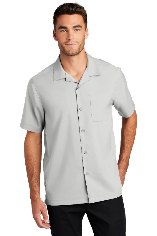 Port Authority Mens Performance Moisture Wicking Short Sleeve Button Down Camp Shirt w/ Pocket - Silver Grey