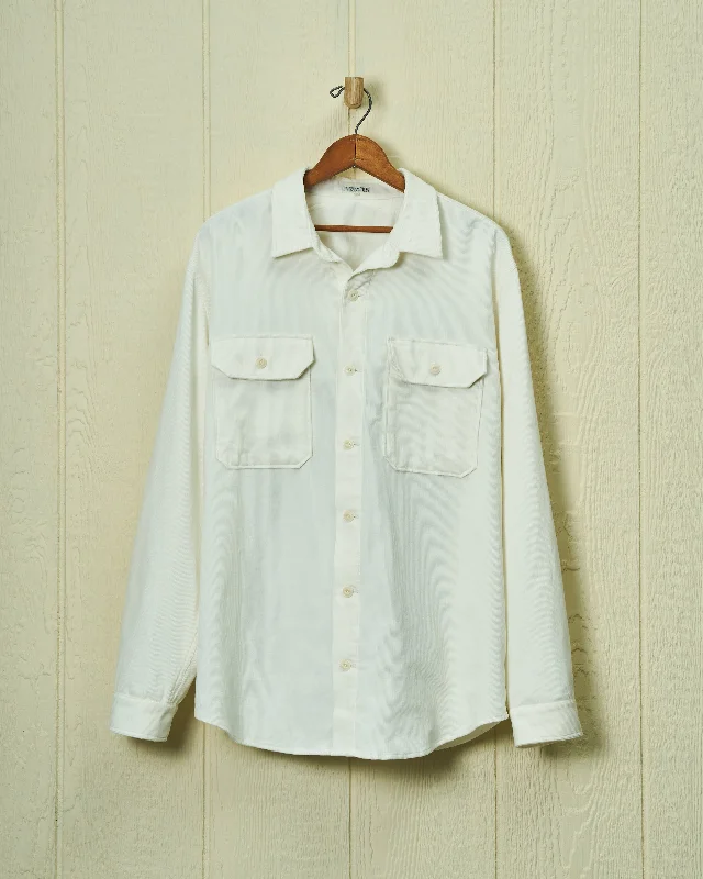 MacArthur Shirt in Off White Corduroy