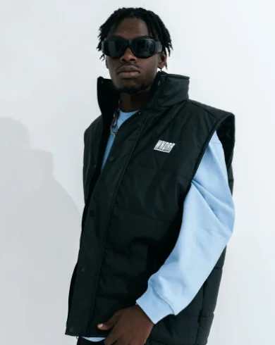 WNDRR Black Italic Puffer Vest